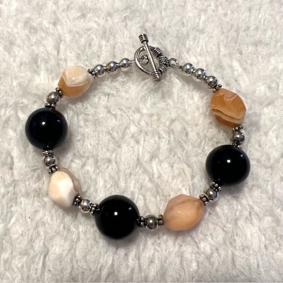 Black Beads & Faceted Gemstones Silver Tone Toggle Clasp Bracelet - Picture 2 of 5